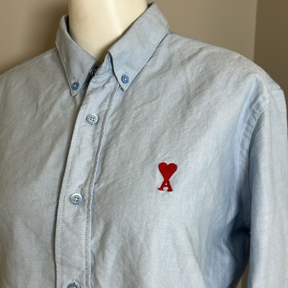 AMI Paris BUTTON DOWN AMI DE COEUR SHIRT Light Blue Unisex Sz 38 US 6 NEW - Picture 5 of 16